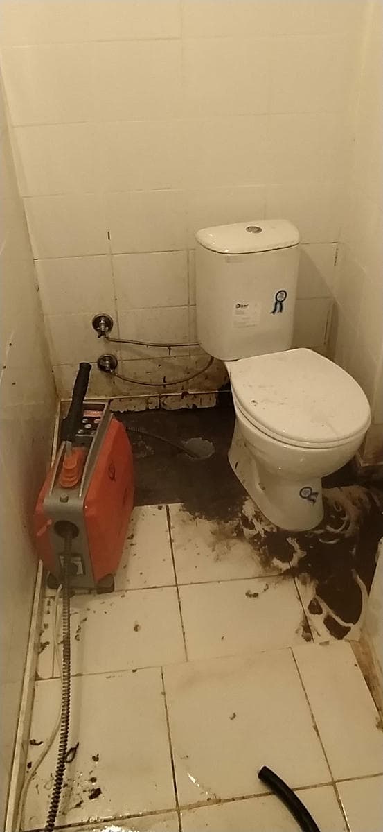Klozet gideri makineyle acma | Korkuteli Su Tesisatçısı | Antalya Su Tesisat