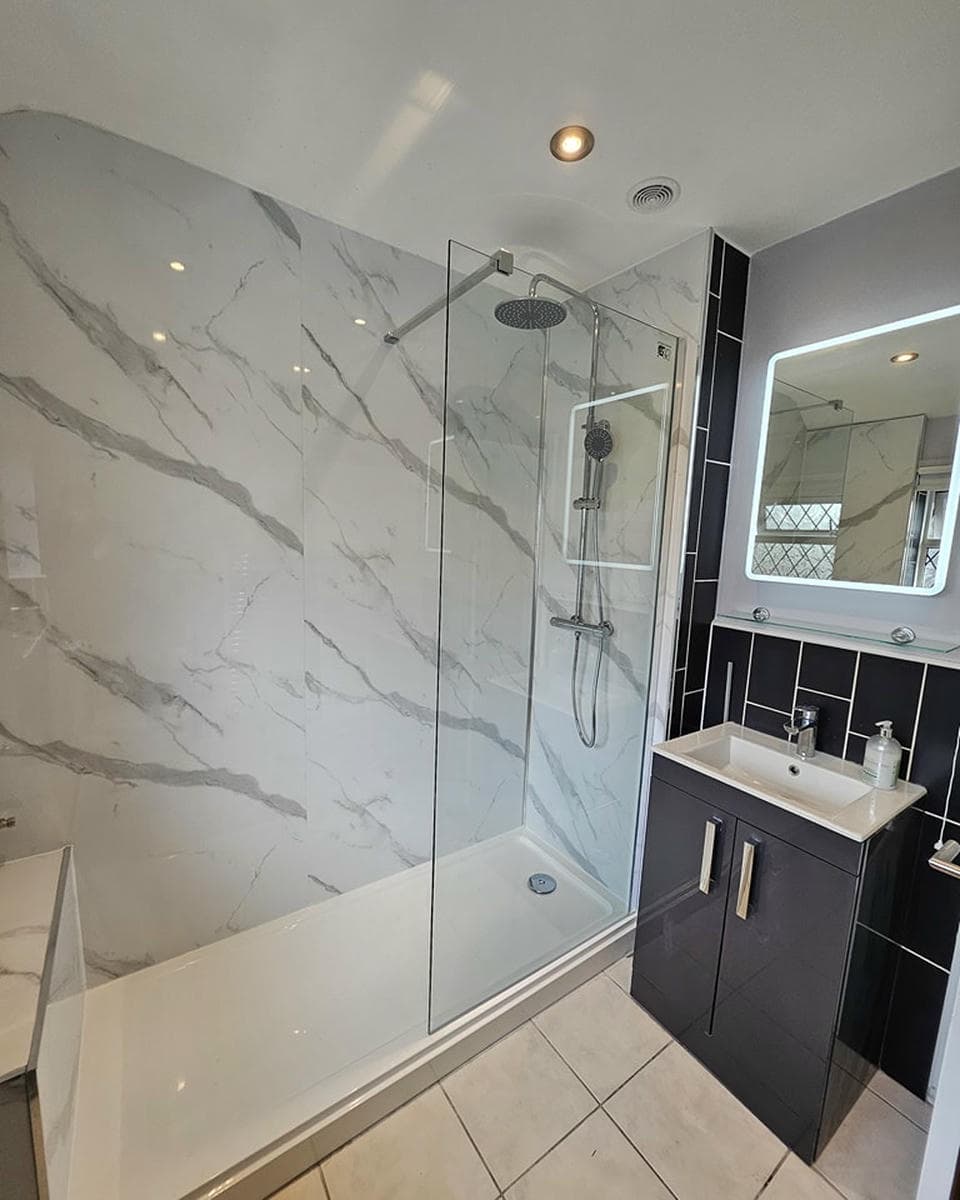 Modern dusakabin ve banyo tadilati | İbradı Su Tesisatçısı | Antalya Su Tesisat
